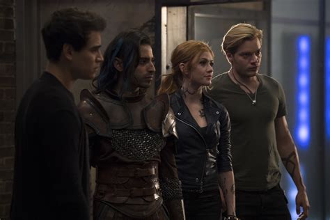 Shadowhunters: All Episodes .